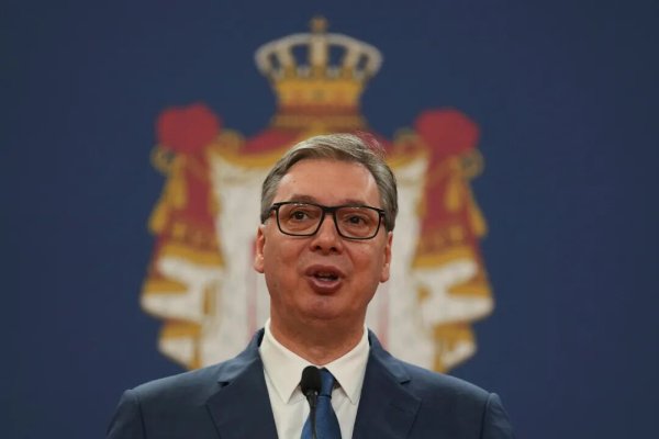 华融资产 塞尔维亚总统武契奇抵京, 曾多次来华访问并表示: 中国是塞尔维亚最为宝贵的朋友