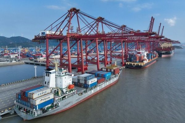 创盈配资 思想之光照亮奋进之路——以习近平同志为核心的党中央引领中国经济社会高质量发展迈向新境界